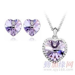 義烏水晶飾品批發(fā)與多元化商品供應(yīng) 聚焦冠星飾品廠